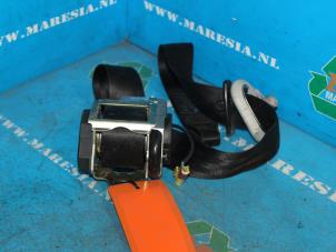 Used Front seatbelt, right Volkswagen Golf IV (1J1) 1.9 TDI 100 Price € 36,75 Margin scheme offered by Maresia Auto Recycling B.V.