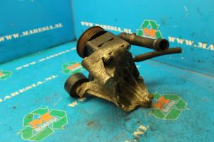 Used Power steering pump Iveco New Daily III 35C12,S12 Price € 63,00 Margin scheme offered by Maresia Auto Recycling B.V.