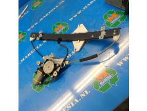 Used Rear door window mechanism 4-door, right Chevrolet Epica 2.0 D 16V Price € 73,50 Margin scheme offered by Maresia Auto Recycling B.V.