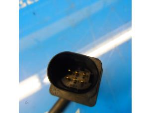 Lambda probe from a Volkswagen Transporter T5 2.0 TDI DRF 2014