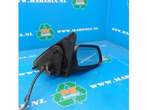 Used Wing mirror, right Ford Mondeo III Wagon 2.0 TDCi 130 16V Price € 52,50 Margin scheme offered by Maresia Auto Recycling B.V.