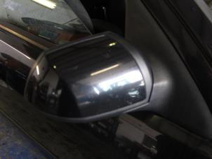 Used Wing mirror, right Ford Mondeo III Wagon 2.0 TDCi/TDDi 115 16V Price € 52,50 Margin scheme offered by Maresia Auto Recycling B.V.