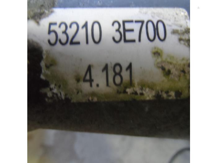 Begagnade Främre differential Kia Sorento I (JC) 2.5 CRDi 16V Pris € 367,50 Marginaltabell erbjuds av Maresia Auto Recycling B.V.