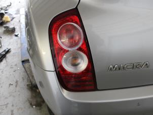 Usagé Feu arrière gauche Nissan Micra (K12) 1.2 16V Prix € 26,25 Règlement à la marge proposé par Maresia Auto Recycling B.V.