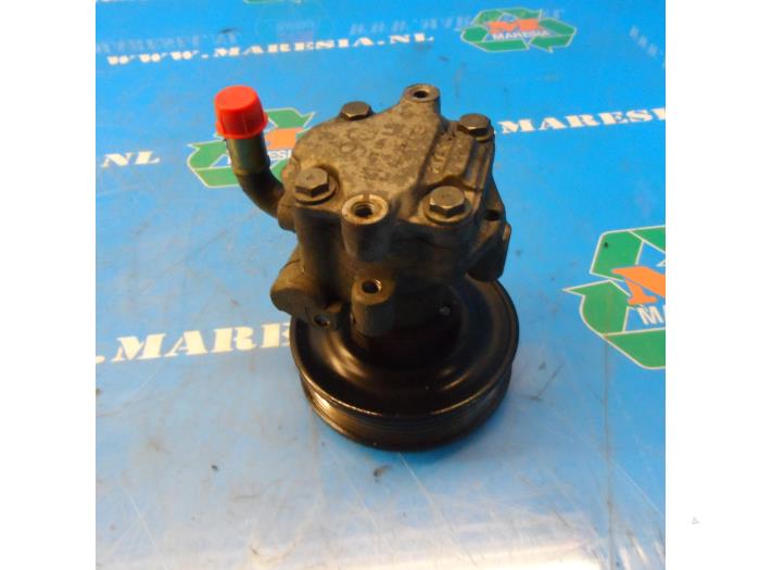 Usagé Pompe de direction Seat Leon (1M1) 1.6 16V Prix € 47,25 Règlement à la marge proposé par Maresia Auto Recycling B.V.