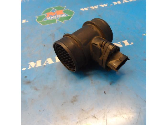 Gebrauchte Luftmengenmesser Opel Agila (A) 1.2 16V Preis € 15,75 Margenregelung angeboten von Maresia Auto Recycling B.V.
