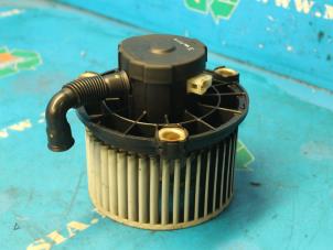 Used Heating and ventilation fan motor Hyundai Matrix 1.8 16V Price € 52,50 Margin scheme offered by Maresia Auto Recycling B.V.
