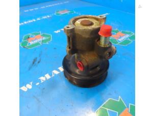 Used Power steering pump Volkswagen Polo III (6N2) 1.4 Price € 42,00 Margin scheme offered by Maresia Auto Recycling B.V.