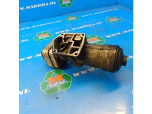 Usados Cuerpo de filtro de aceite Skoda Fabia II (5J) 1.4 TDI 70 Precio € 52,50 Norma de margen ofrecido por Maresia Auto Recycling B.V.