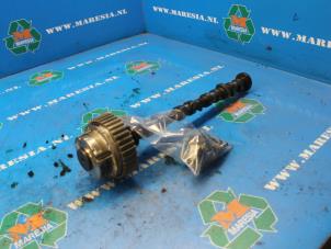 Used Camshaft sprocket Ford Focus 3 1.6 EcoBoost 16V Price € 157,50 Margin scheme offered by Maresia Auto Recycling B.V.