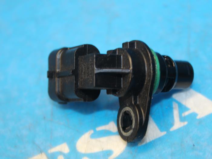 Begagnade Kamaxelsensor Ford Focus 3 1.6 EcoBoost 16V Pris € 78,75 Marginaltabell erbjuds av Maresia Auto Recycling B.V.