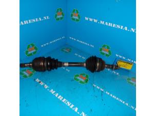 Used Front drive shaft, left Opel Astra G Caravan (F35) 2.0 Di 16V Price € 26,25 Margin scheme offered by Maresia Auto Recycling B.V.