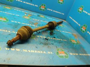 Used Front drive shaft, right Opel Vivaro 1.9 DI Price € 52,50 Margin scheme offered by Maresia Auto Recycling B.V.