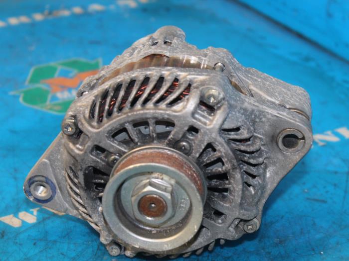 Usagé Dynamo Opel Agila (B) 1.2 16V Prix € 31,50 Règlement à la marge proposé par Maresia Auto Recycling B.V.