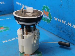 Used Electric fuel pump Mazda 2 (DE) 1.3 16V MZR Price € 63,00 Margin scheme offered by Maresia Auto Recycling B.V.