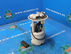 Used Electric fuel pump Nissan Note (E11) 1.4 16V Price € 52,50 Margin scheme offered by Maresia Auto Recycling B.V.