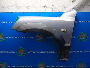 Used Front wing, left Kia Sorento I (JC) 2.5 CRDi 16V Price € 78,75 Margin scheme offered by Maresia Auto Recycling B.V.