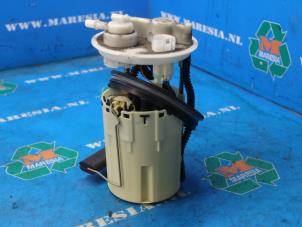 Used Electric fuel pump Toyota Avensis (T25/B1B) 1.8 16V VVT-i Price € 42,00 Margin scheme offered by Maresia Auto Recycling B.V.