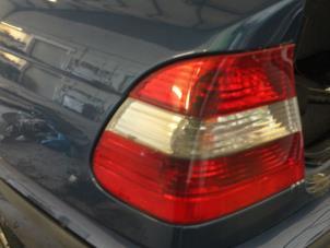 Used Taillight, left BMW 3 serie (E46/4) 320d 16V Price € 31,50 Margin scheme offered by Maresia Auto Recycling B.V.