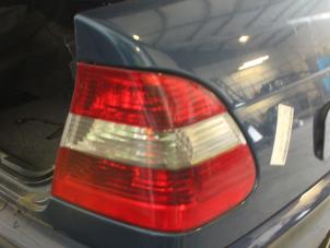 Used Taillight, right BMW 3 serie (E46/4) 320d 16V Price € 31,50 Margin scheme offered by Maresia Auto Recycling B.V.