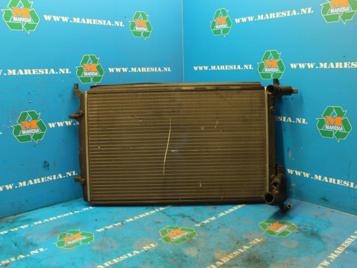 Gebrauchte Kühler Volkswagen Eos (1F7/F8) 2.0 FSI 16V Preis € 78,75 Margenregelung angeboten von Maresia Auto Recycling B.V.