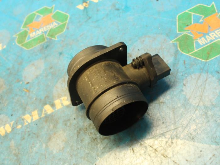 Usagé Dosimètre à air Volkswagen Polo IV (9N1/2/3) 1.4 TDI 80 Prix € 26,25 Règlement à la marge proposé par Maresia Auto Recycling B.V.