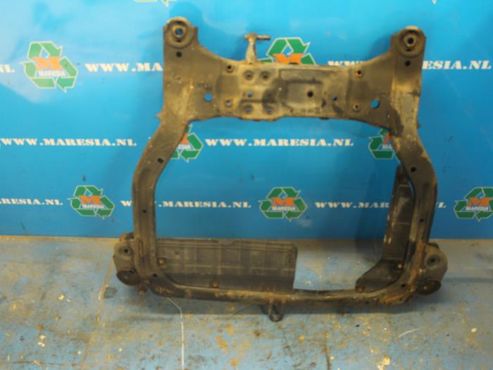 Usados Subchasis Hyundai I30 Precio € 210,00 Norma de margen ofrecido por Maresia Auto Recycling B.V.