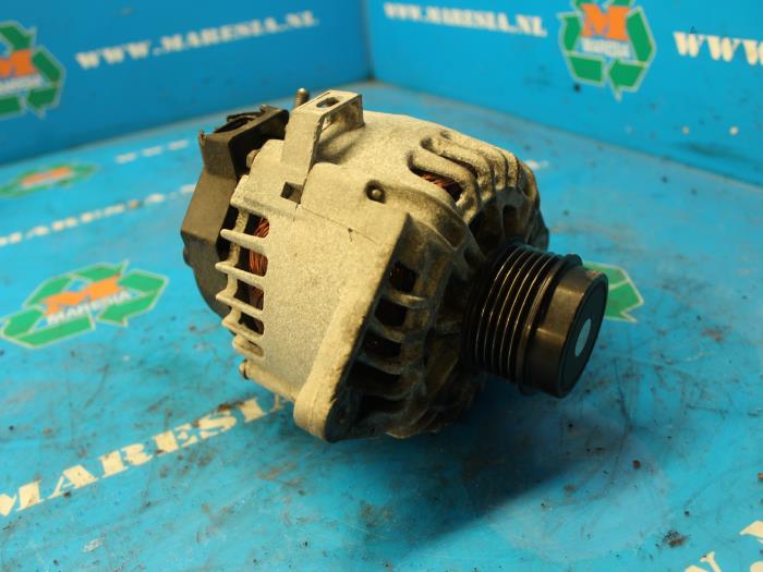 Begagnade Dynamo Kia Rio III (UB) 1.4 CVVT 16V Pris € 25,20 Marginaltabell erbjuds av Maresia Auto Recycling B.V.