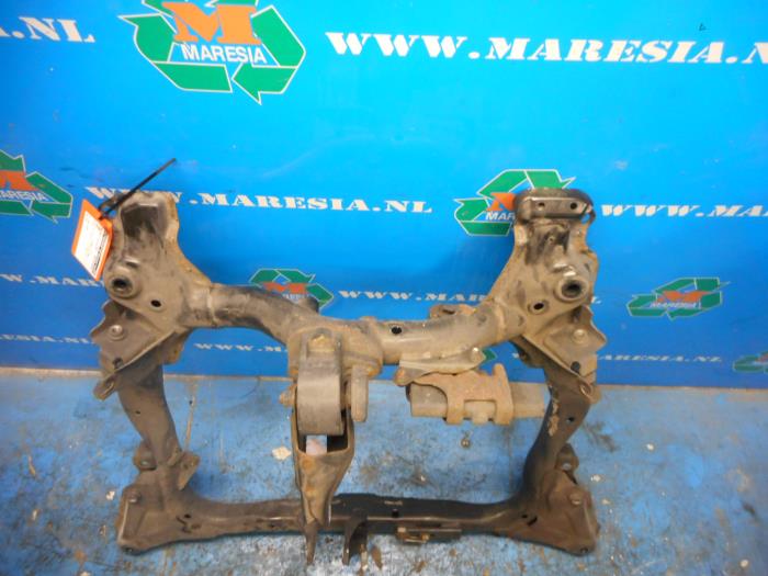 Usados Subchasis Honda Civic (EP/EU) 1.4 16V Precio € 210,00 Norma de margen ofrecido por Maresia Auto Recycling B.V.