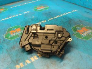 Used Front door lock mechanism 4-door, right Seat Ibiza IV (6J5) 1.2 12V Price € 52,50 Margin scheme offered by Maresia Auto Recycling B.V.