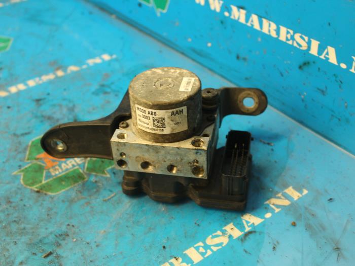 Used ABS pump Chevrolet Spark 1.0 16V Price € 105,00 Margin scheme offered by Maresia Auto Recycling B.V.