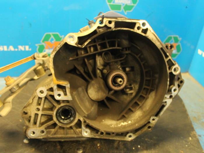 Gebrauchte Getriebe Opel Corsa D 1.4 16V Twinport Preis € 157,50 Margenregelung angeboten von Maresia Auto Recycling B.V.