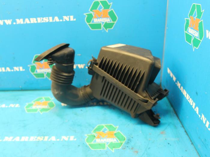 Gebrauchte Luftfiltergehäuse Kia Picanto (BA) 1.1 CRDi VGT 12V Preis € 31,50 Margenregelung angeboten von Maresia Auto Recycling B.V.
