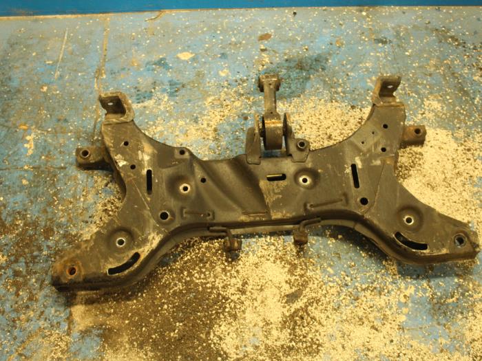 Usados Subchasis Kia Picanto (BA) 1.1 CRDi VGT 12V Precio € 157,50 Norma de margen ofrecido por Maresia Auto Recycling B.V.