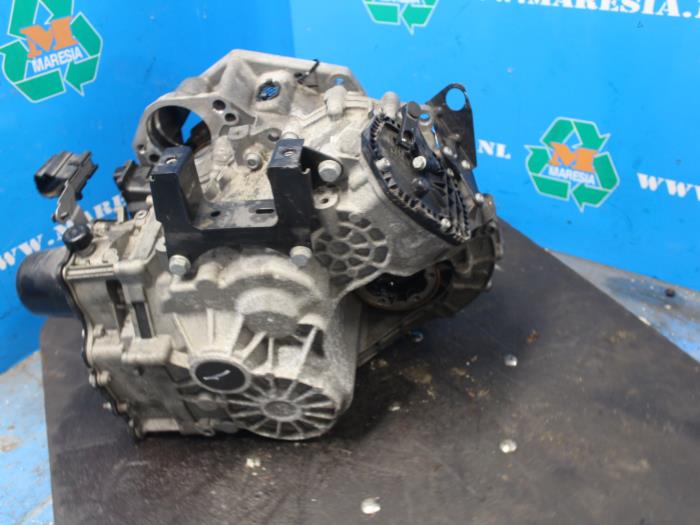 Gearbox Volkswagen Polo V 1.2 TSI 16V BlueMotion Technology CJZ REZ