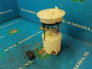 Used Electric fuel pump Opel Agila (B) 1.2 16V Price € 78,75 Margin scheme offered by Maresia Auto Recycling B.V.