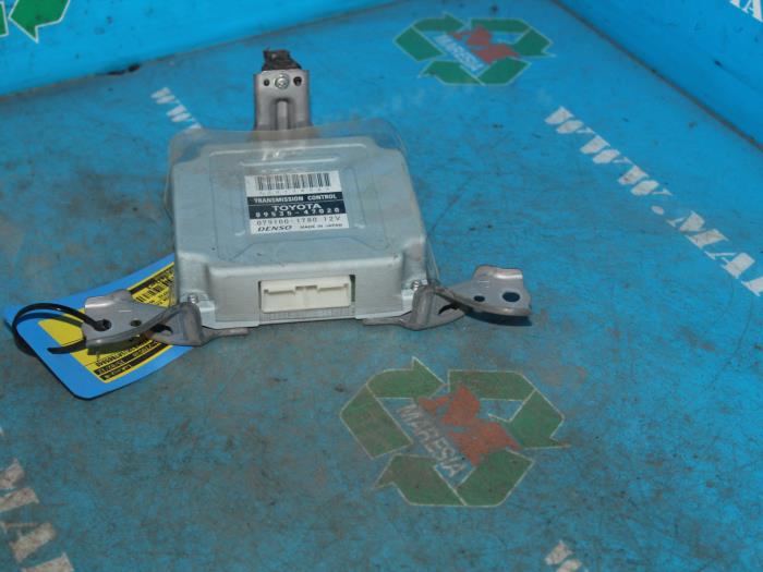 Used Automatic gearbox computer Toyota Prius (NHW20) 1.5 16V Price € 68,25 Margin scheme offered by Maresia Auto Recycling B.V.