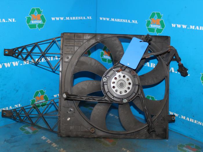 Używane Wentylator Seat Ibiza III (6L1) 1.4 16V 75 Cena € 78,75 Procedura marży oferowane przez Maresia Auto Recycling B.V.