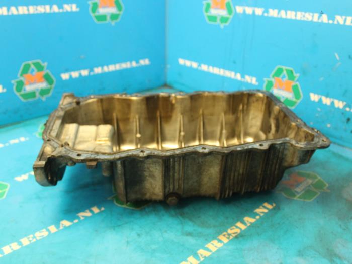 Sump Hyundai Tucson 2.0 CRDi 16V 4x4 - D4EA Alloy