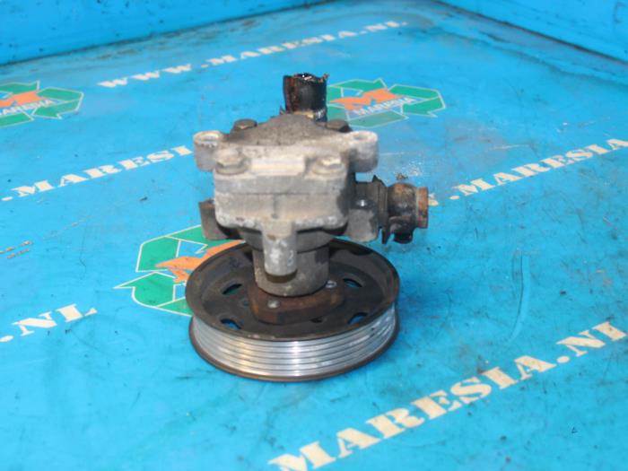 Usagé Pompe de direction Seat Alhambra (7V8/9) 1.9 TDi 115 Prix € 47,25 Règlement à la marge proposé par Maresia Auto Recycling B.V.