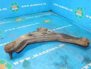 Used Front lower wishbone, right Hyundai Coupe 2.0i 16V CVVT Price € 47,25 Margin scheme offered by Maresia Auto Recycling B.V.