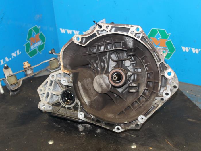 Gebrauchte Getriebe Opel Corsa D 1.0 Preis € 157,50 Margenregelung angeboten von Maresia Auto Recycling B.V.
