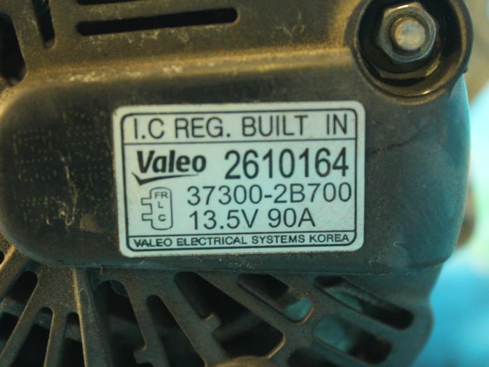 Dynamo från en Hyundai i20 1.4i 16V 2012