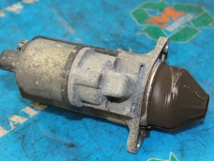 Gebrauchte Anlasser Opel Corsa D 1.2 16V Preis € 18,38 Margenregelung angeboten von Maresia Auto Recycling B.V.