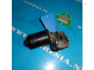 Used Front wiper motor Volkswagen New Beetle (9C1/9G1) 2.0 Price € 47,25 Margin scheme offered by Maresia Auto Recycling B.V.