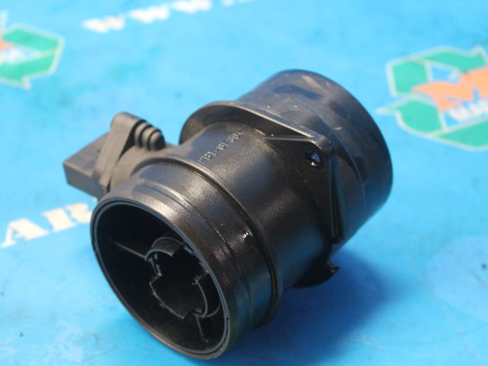 Begagnade Luftflödesmätare Seat Ibiza III (6L1) 1.9 TDI FR Pris € 17,85 Marginaltabell erbjuds av Maresia Auto Recycling B.V.