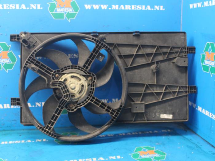 Używane Wentylator Fiat Fiorino (225) 1.3 JTD 16V Multijet Cena € 47,25 Procedura marży oferowane przez Maresia Auto Recycling B.V.
