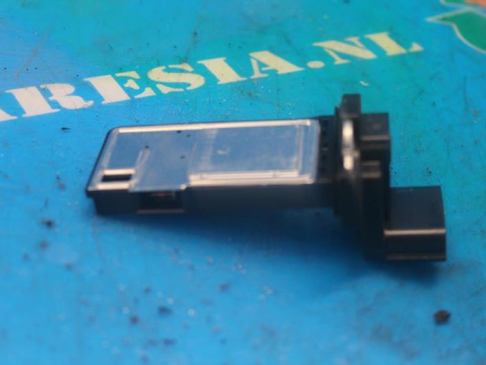 Gebrauchte Luftmengenmesser Opel Corsa E Preis € 105,00 Margenregelung angeboten von Maresia Auto Recycling B.V.