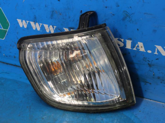 Używane Kierunkowskaz prawy Kia Joice 2.0 16V Cena € 10,50 Procedura marży oferowane przez Maresia Auto Recycling B.V.