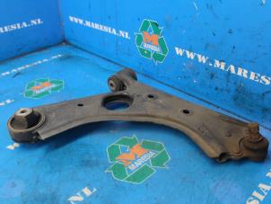 Used Front lower wishbone, right Fiat Doblo Cargo (263) 1.3 MJ 16V DPF Euro 5 Price € 42,00 Margin scheme offered by Maresia Auto Recycling B.V.